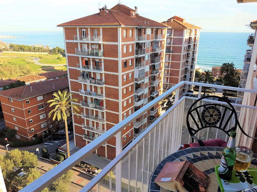 Helena Seaview & Beach-Apartment Montgat Dış mekan fotoğraf
