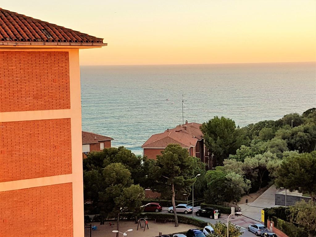 Helena Seaview & Beach-Apartment Montgat Dış mekan fotoğraf